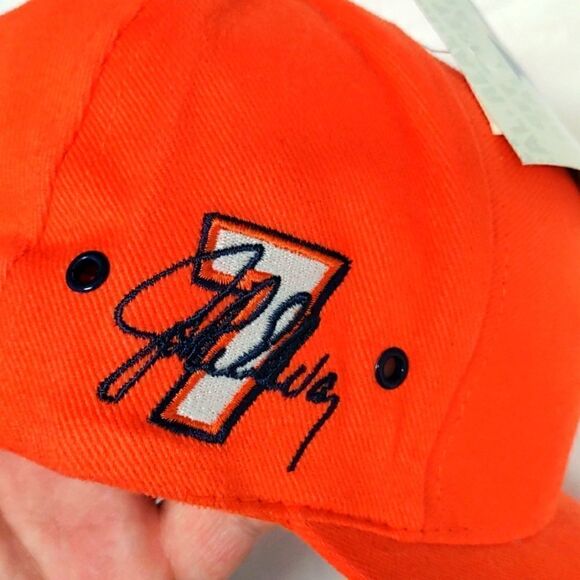 Vintage Denver Broncos Hat - Picture 7 of 10